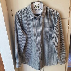 Croft & barrow button down shirt size large